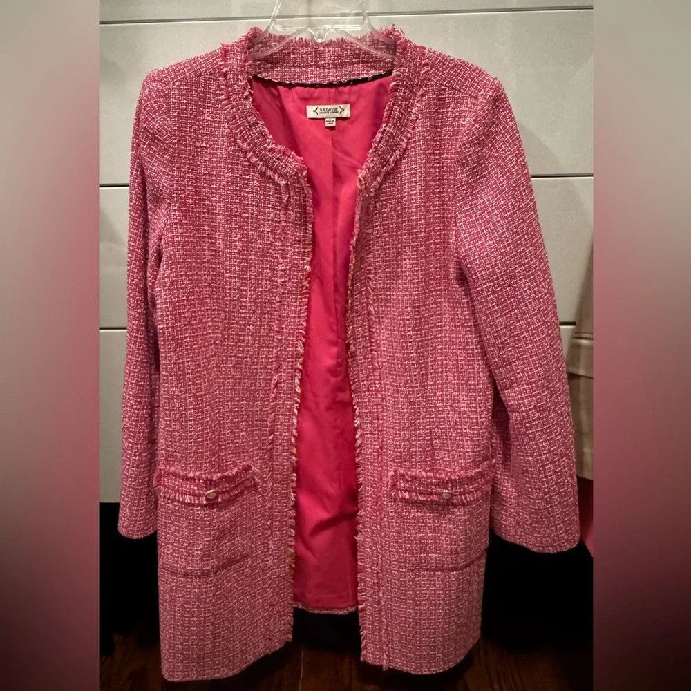 Tweed Bouclé Pink White Jacket Blazer Pearl Buttons Nanette Lepore 🌸💗 - Picture 4 of 10